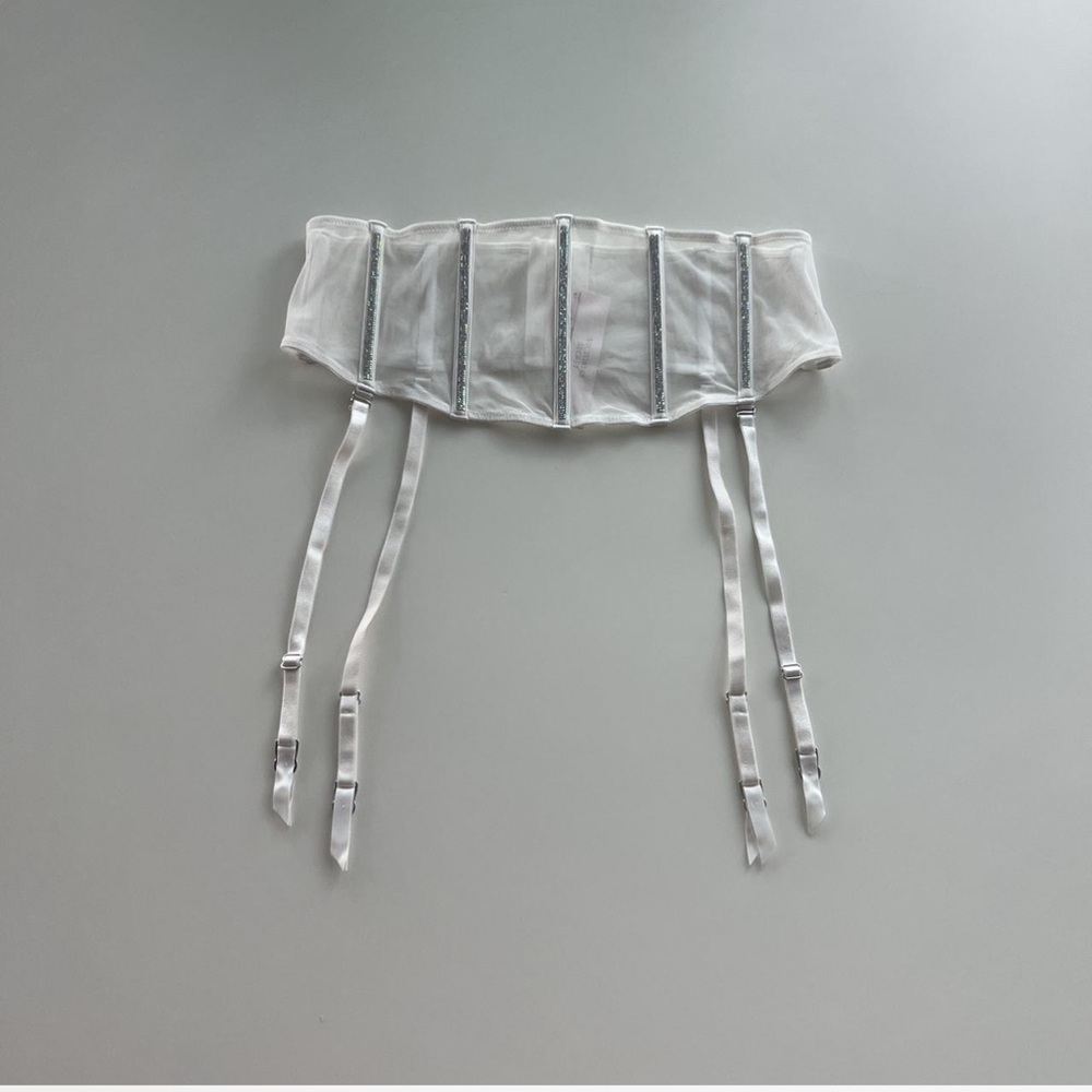 Victoria's Secret white garter Belt